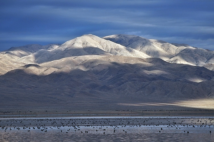 lake and mtns
